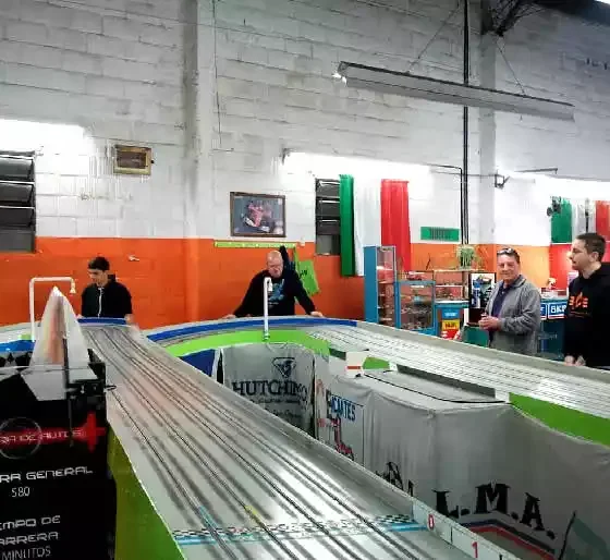 Todo listo en el Circuito Vianini/Fiorano de automodelismo 36 Automodelismo slot