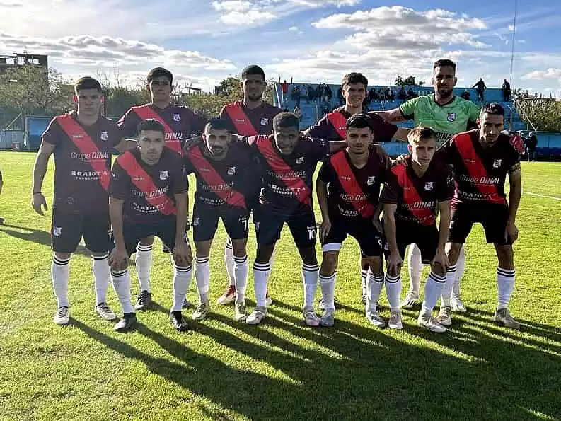 Luján ganó por a mínima en Valentín Alsina 31 Lujan V. Arena