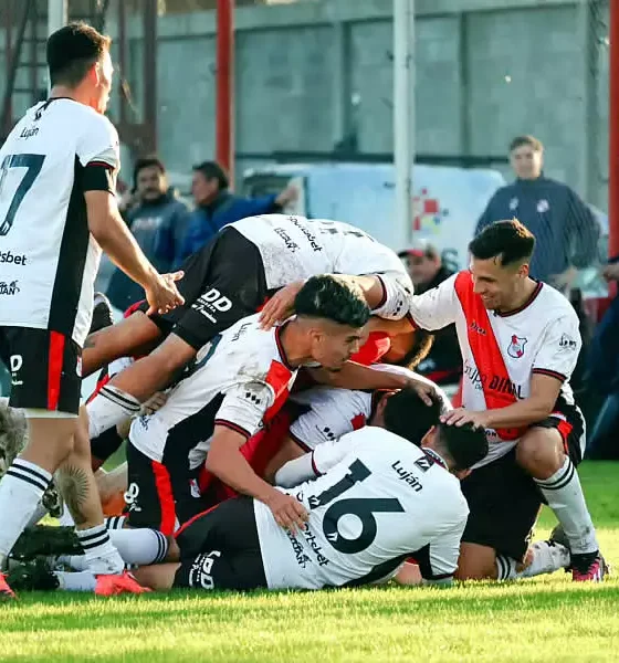 Triunfo del Club Luján