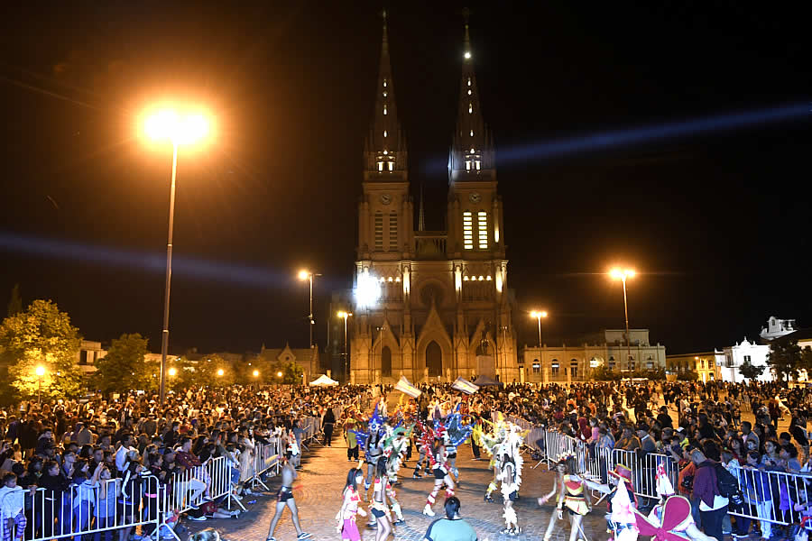 Luján celebra el Carnaval 2025 con una gran fiesta popular 31 Carnaval 2025