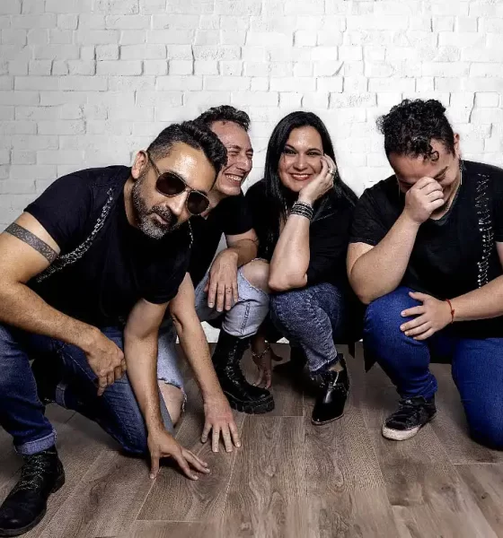 Löbëla presenta ¨Palos Cruzados¨ Feat. The Sun Makers 40 Löbëla presenta ¨Palos Cruzados¨