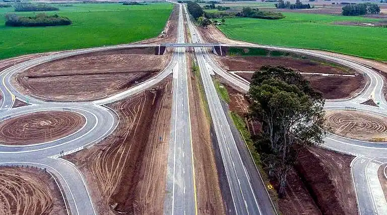 Nación no terminará la obra de la ruta 7 en Chacabuco y se viene el peaje 31 Nación no terminará la obra de la ruta 7