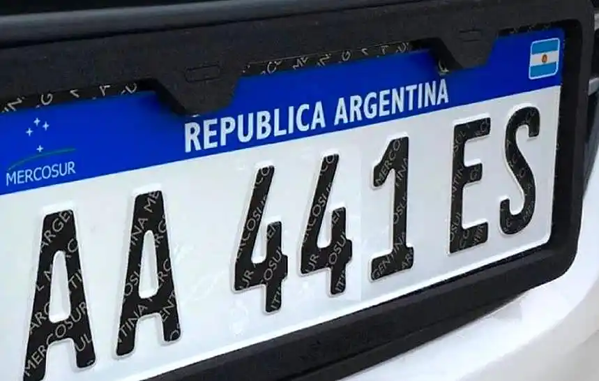 Faltante de chapas patente: Crece el reclamo por respuestas oficiales 35 Faltante de chapas patente
