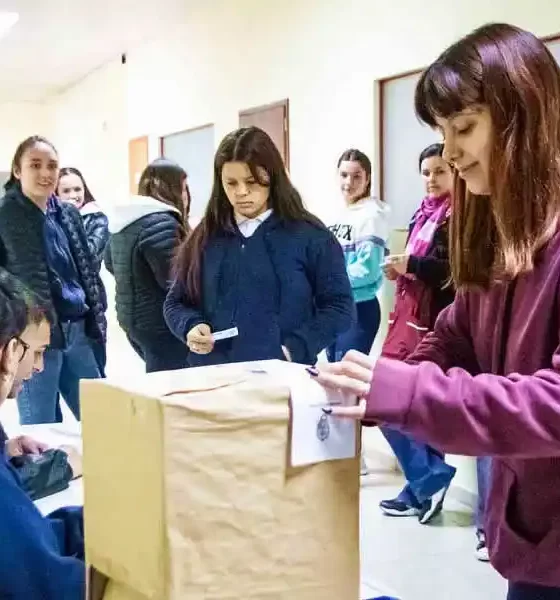 Primer voto: Un compromiso de los más jóvenes