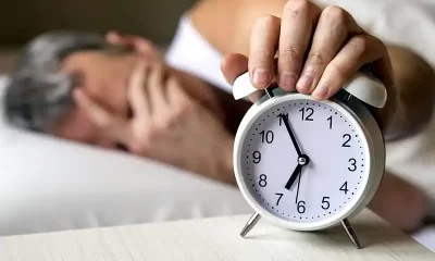 Debate sobre el huso horario oficial
