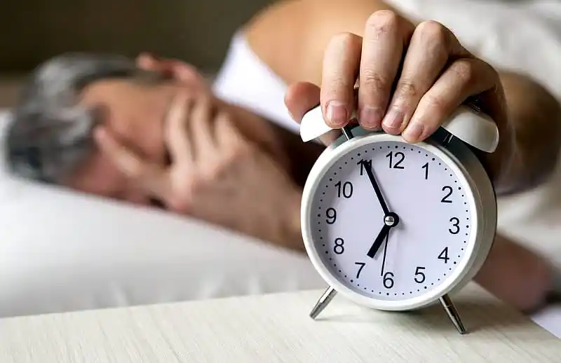 Debate sobre el huso horario oficial