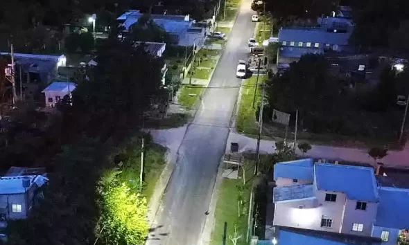 iluminación con luminarias LED en el alumbrado público