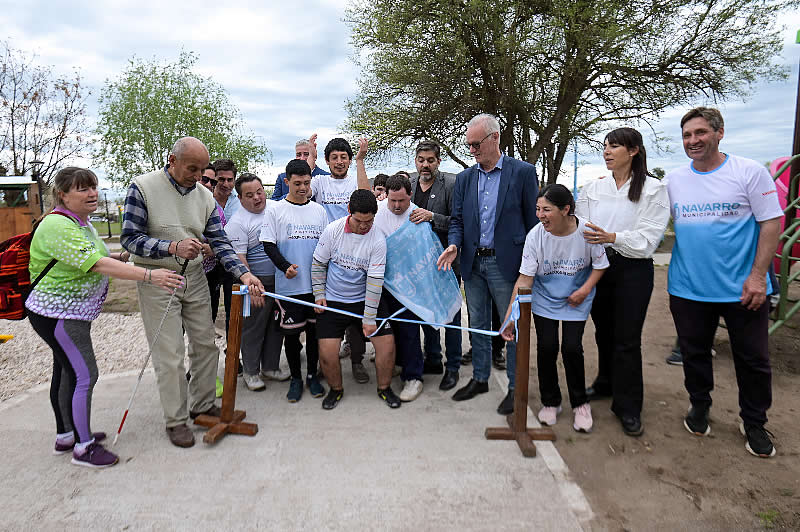 Navarro inaugura un nuevo Centro Universitario con aporte provincial 37 Navarro inaugura un nuevo Centro Universitario con aporte provincial