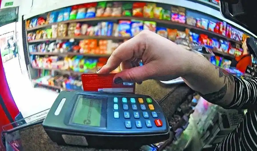 Proyecto para reintegrar el 50% del IVA