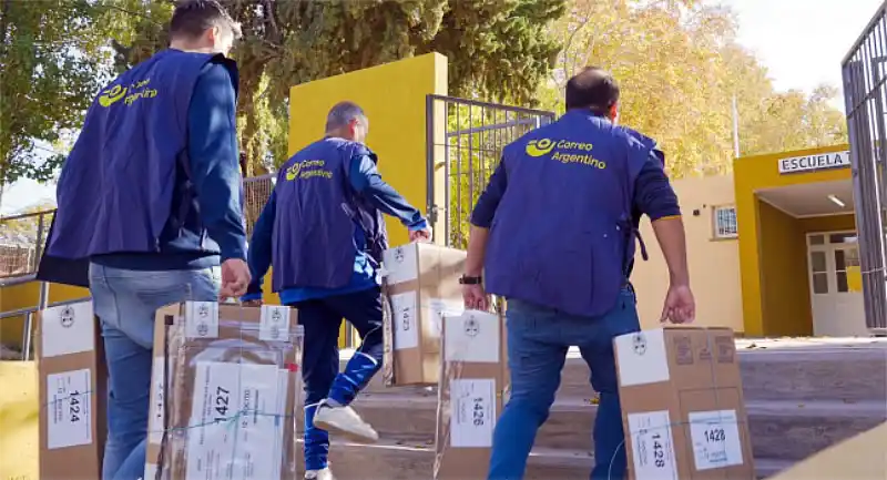 elecciones urnas