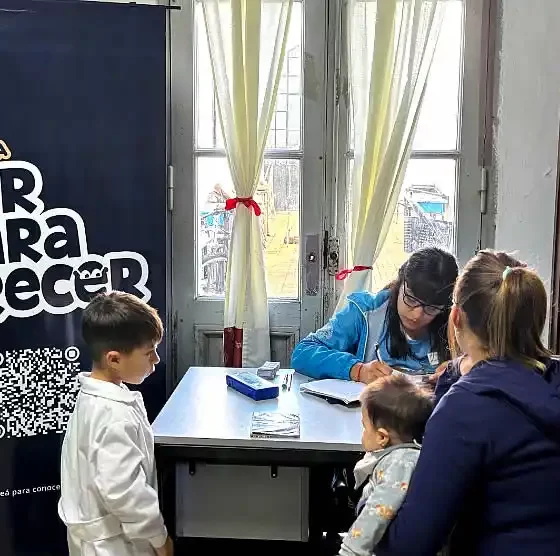 Concluye primera etapa de “Ver para Crecer”: 175 niños con anteojos gratuitos 32 Balance Ver para Crecer