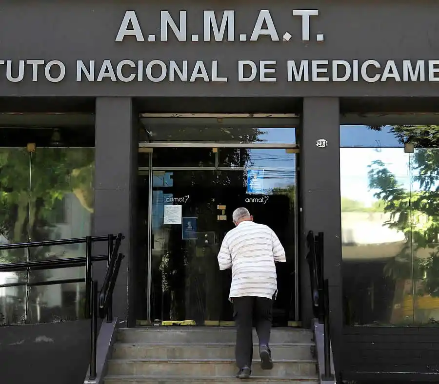 Anmat prohibió productos
