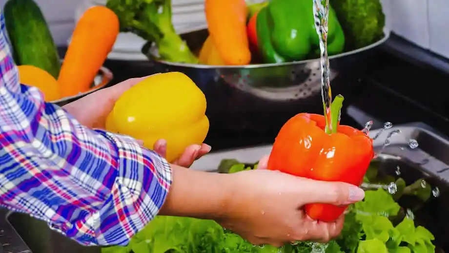 lavar tus frutas y verduras