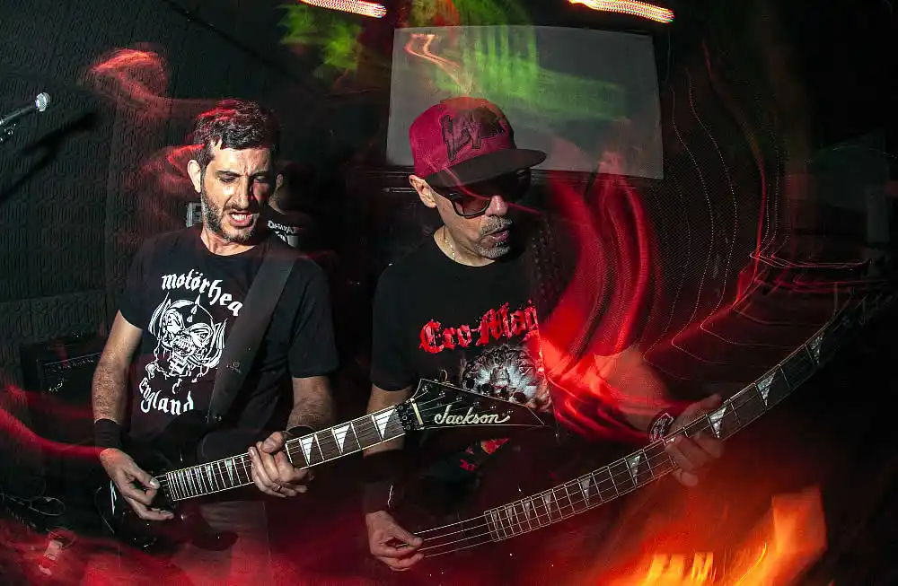The Estigma presenta su nuevo material «Vae Victis» 36 The Estigma presenta su nuevo material «Vae Victis»