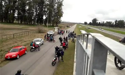 Encuentro clandestino de picadas