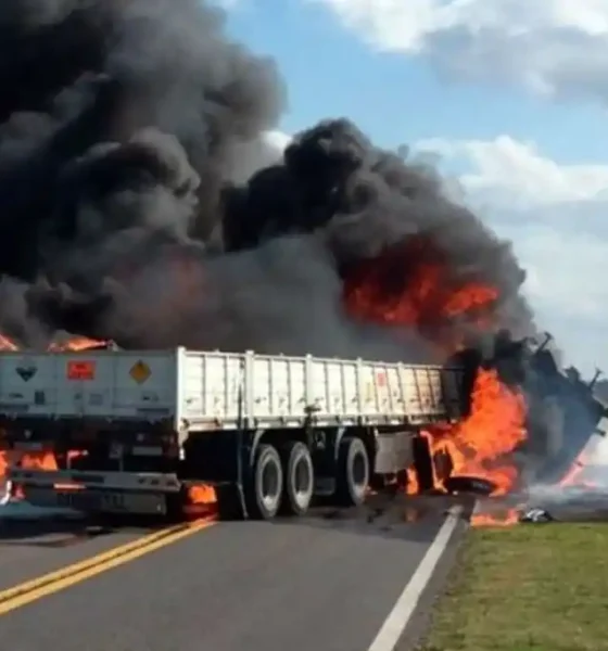 Pánico en la Autovía 7: Triple choque de Camiones
