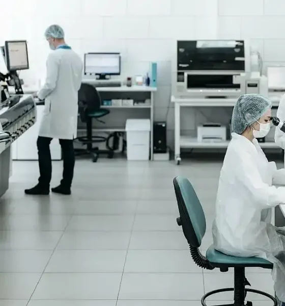 El Gobierno creó la Comisión Nacional de Bioética 34 El Gobierno creó la Comisión Nacional de Bioética