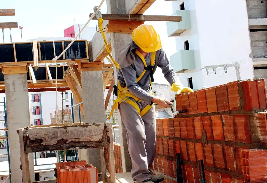 Indec: en octubre la construcción se incrementó 8%