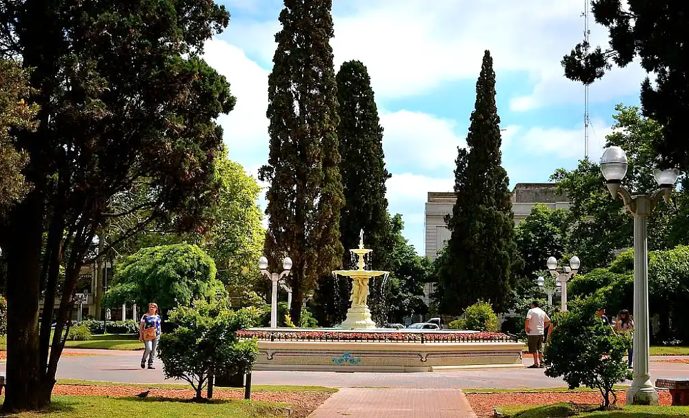 Puesta en valor de la Plaza Colón