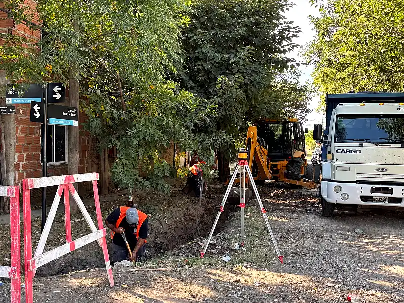 obra hidráulica para mejorar el drenaje