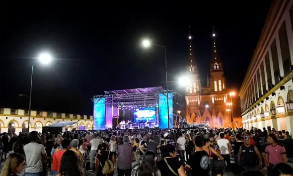 Música en la Plaza en marzo