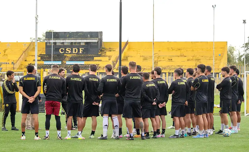 Flandria tiene nuevo DT para salir del fondo y cambiar el rumbo 35 Flandria tiene nuevo DT