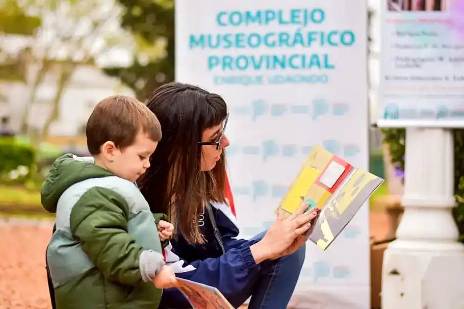 encuentro en el museo