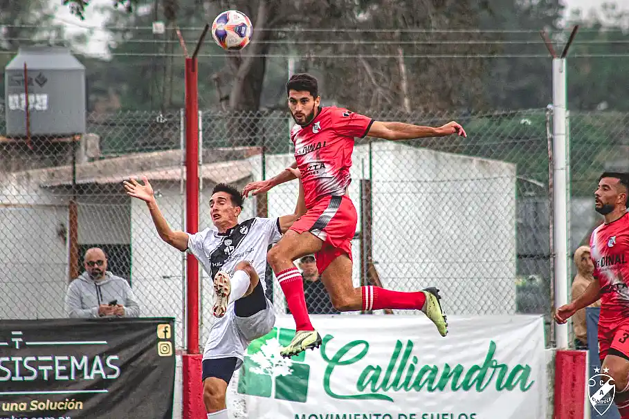 Club Luján recibe a Claypole
