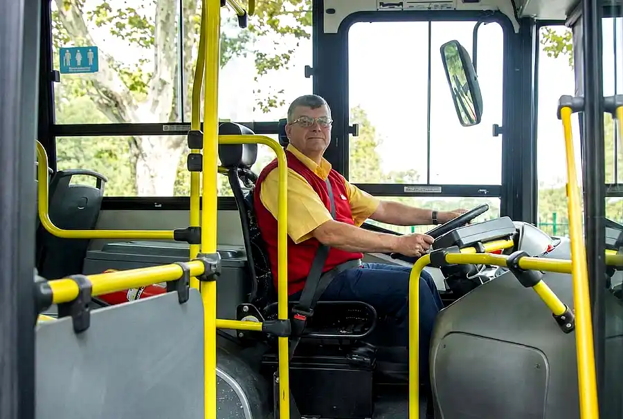 sueldos de colectiveros suben en el AMBA