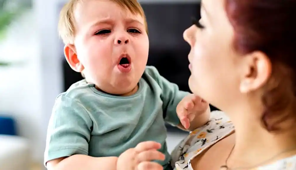 tos convulsa en menores