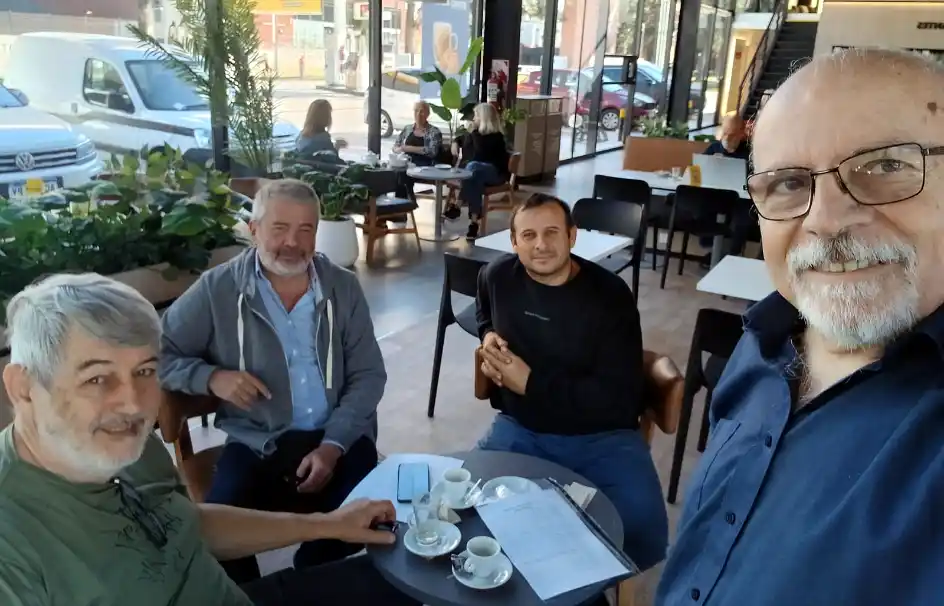 hacia la unidad de la U.C.R.