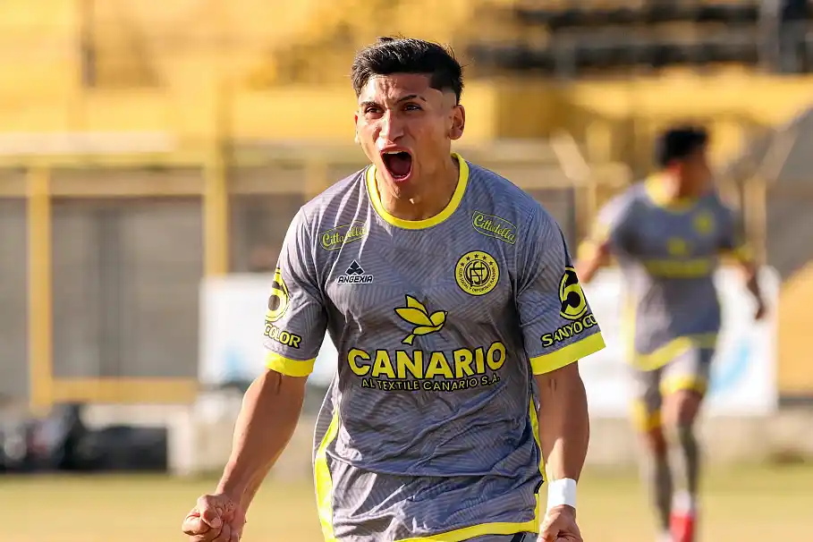 Flandria venció a Merlo y confirmó su recuperación 34 Flandria venció a Merlo y confirmó su recuperación