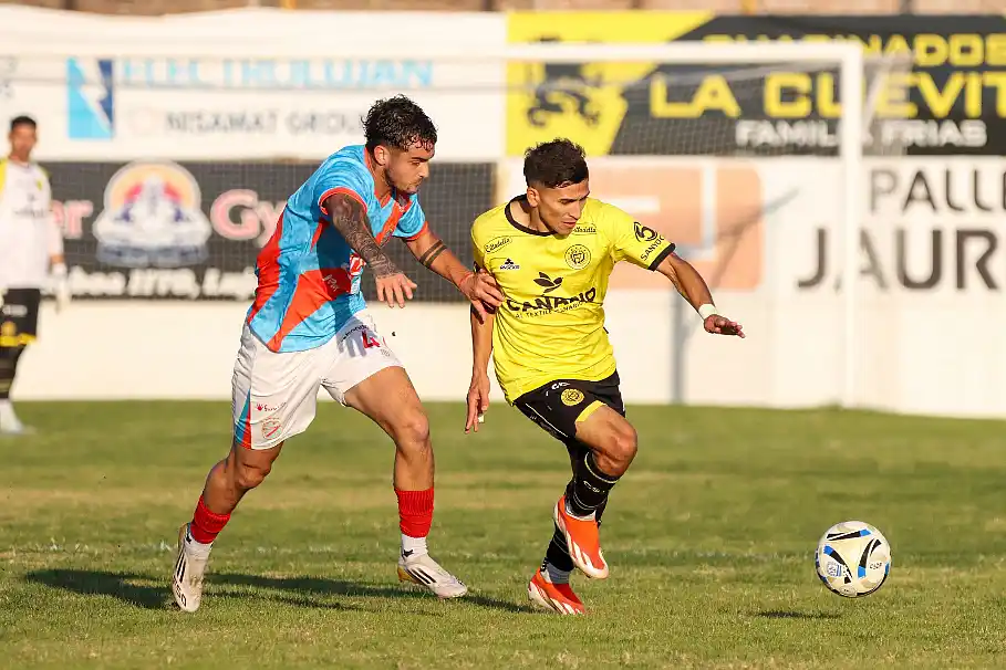 Flandria empató con Arsenal