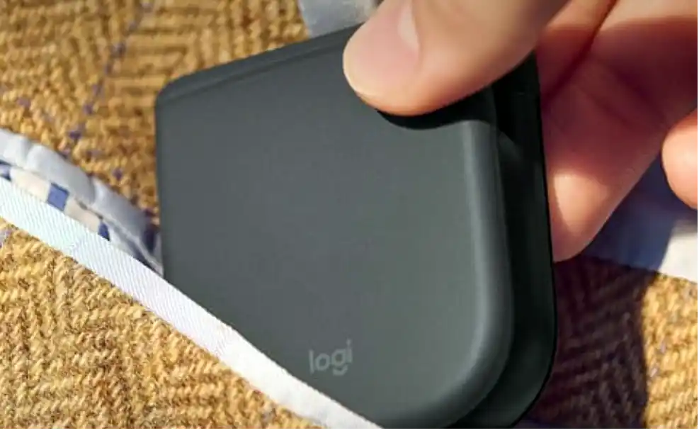 Mobi Fold: el mouse que se pliega para acompañar el trabajo móvil 35 Mobi Folder Mouse