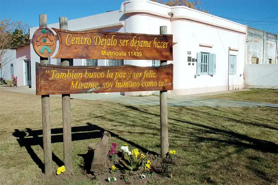 Déjalo Ser, Déjame Hacer