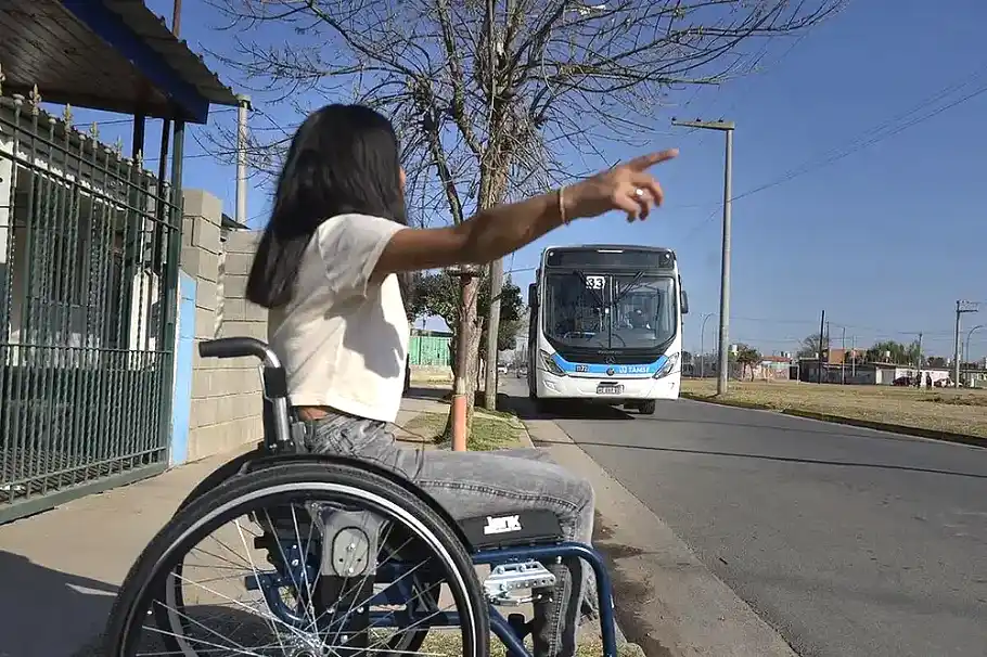 Discapacidad: paso a paso para activar el viaje gratis con la tarjeta SUBE 35 discapacidad en colectivo