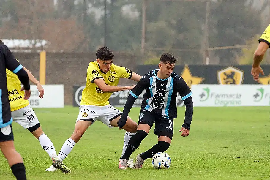 Flandria pagó su falta de gol