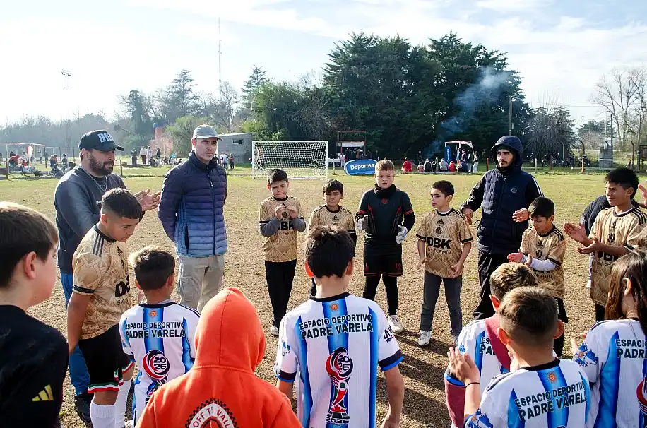 Encuentro deportivo interbarrial
