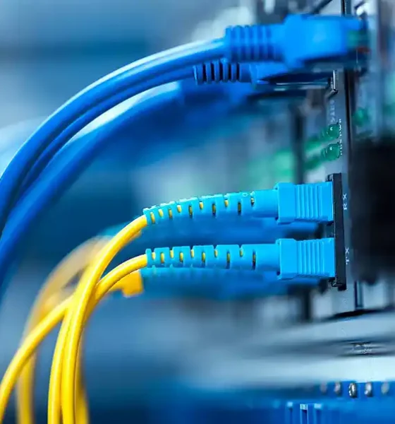 internet por fibra óptica