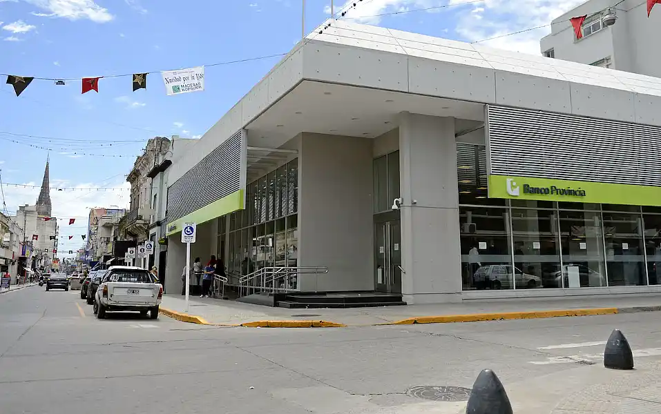 Deudas: Banco Provincia