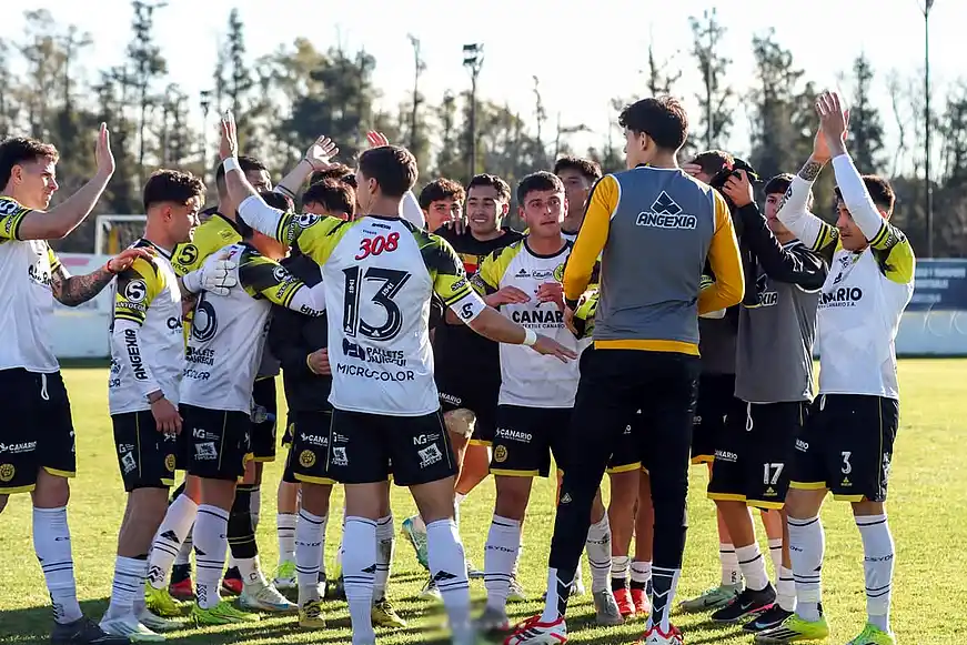 Flandria tomó aire con un golazo de González 40 Flandria tomó aire con un golazo de González