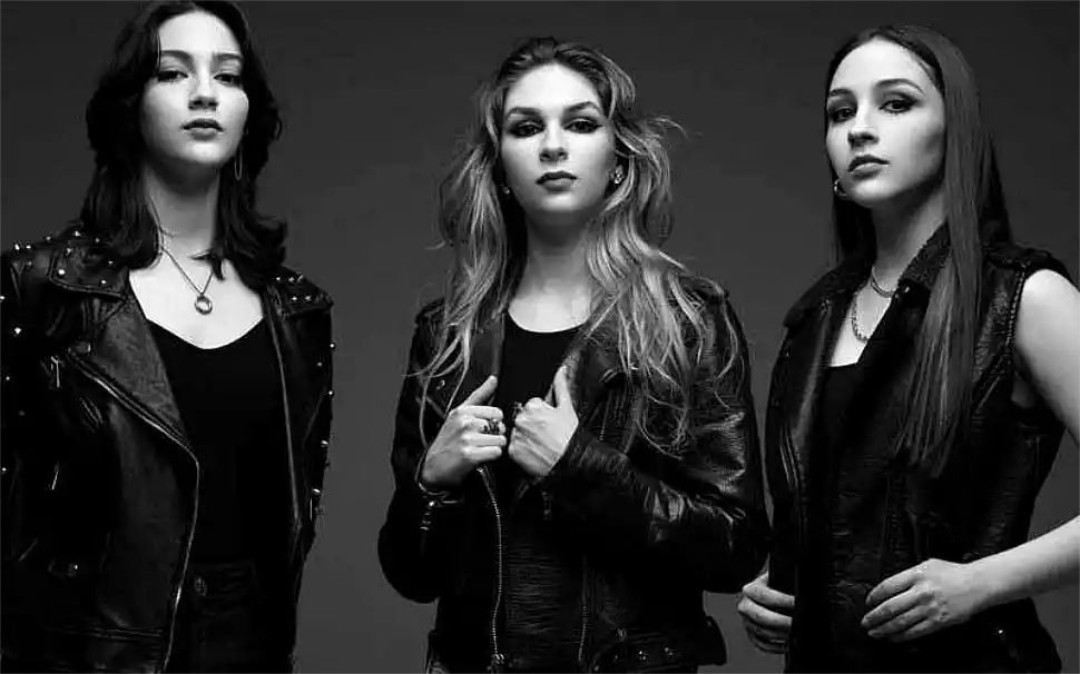 The Warning hace historia con “Kerosene” y llega al N° 1 del rock en Estados Unidos 36 The Warning hace historia con “Kerosene