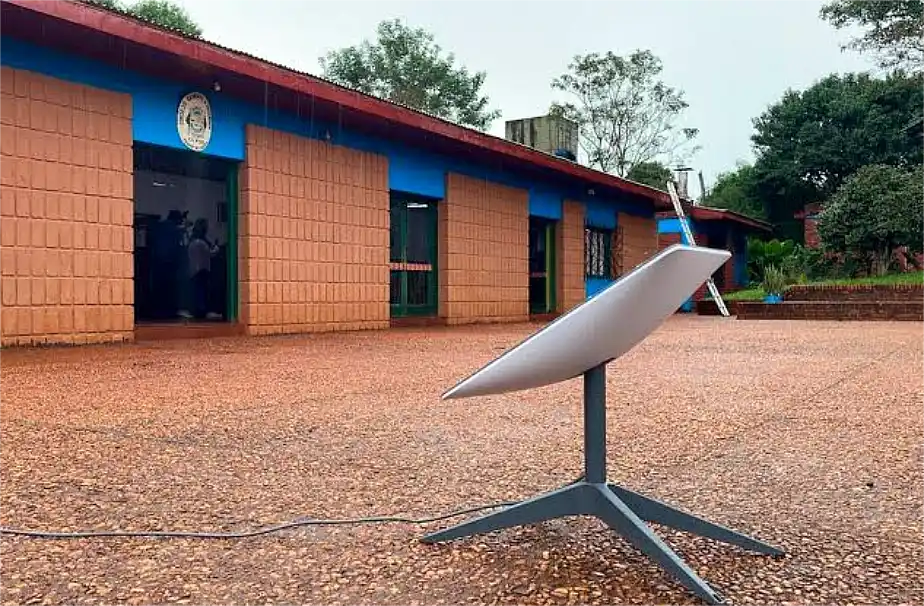 starlink en escuelas
