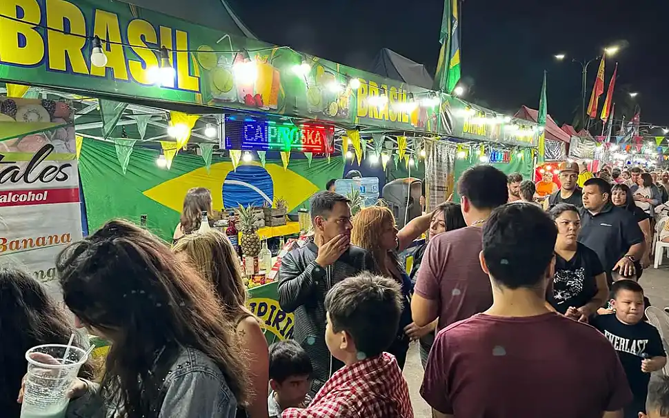 D’ Gustar llega con sabores del mundo y música a Luján 36 D’ Gustar llega con sabores del mundo y música a Luján