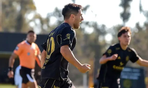 Flandria sorprendió a Camioneros
