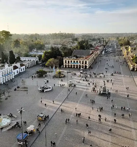 Plaza Belgrano vista aerea